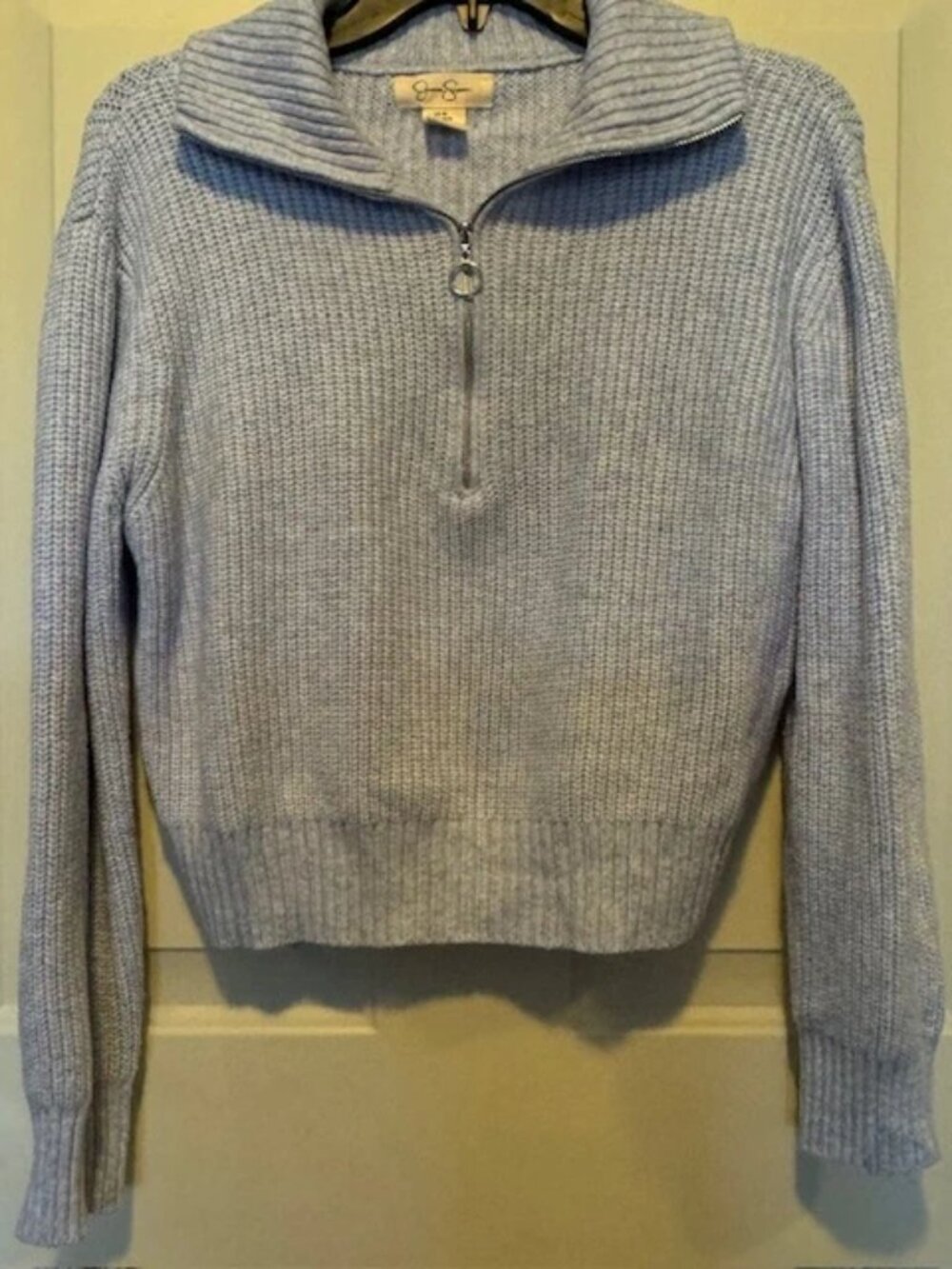 Jessica Simpson Super Soft Sweater Sz Medium